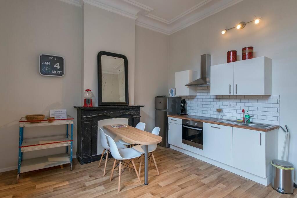 Joli Appartement 2 Chambres A Liège Extérieur photo